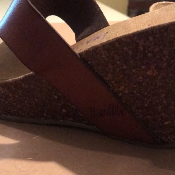 Blowfish cork wedges - Picture 6 of 7
